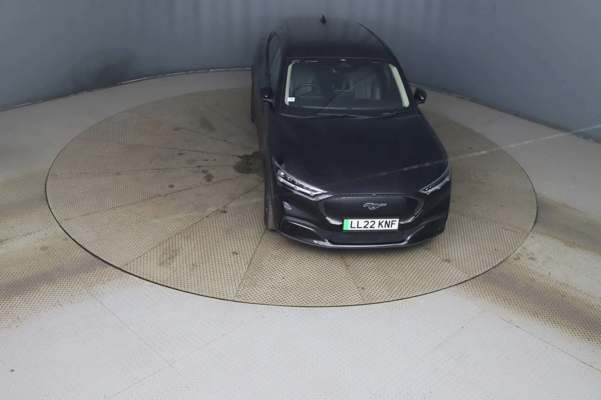 A 2022 FORD MUSTANG MACH-E 216kW Extended Range 88kWh RWD 5dr Auto [ B and O premium sound system 10 speaker including dashboard sound bar, Wireless device charging pad, Advance A 2022 FORD MUSTANG MACH-E 216kW Extended Range 88kWh RWD 5dr Auto [ B and O premium sound system 10 speaker including dashboard sound bar, Wireless device charging pad, Advance