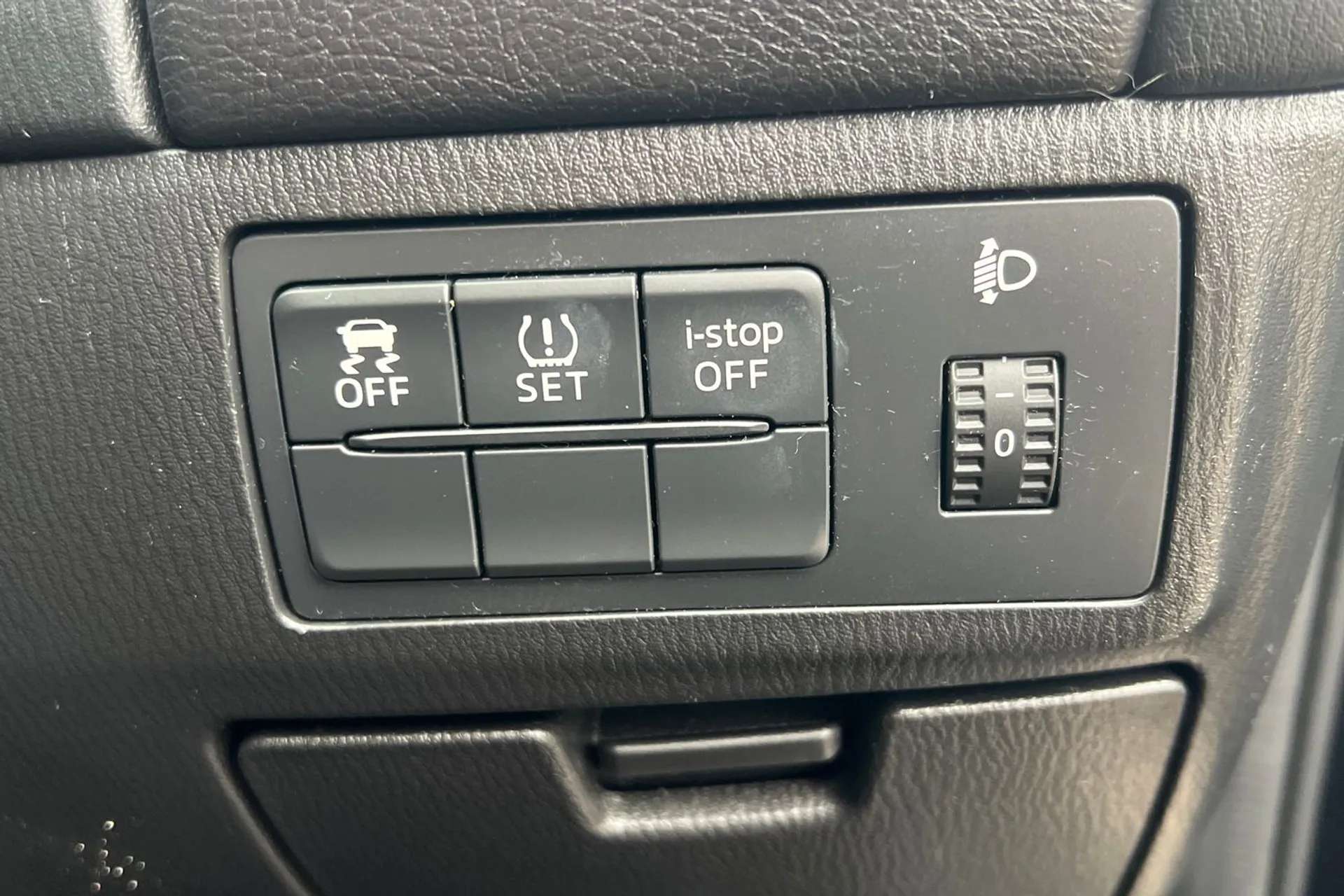 2016 MAZDA MAZDA6 2016 MAZDA MAZDA6