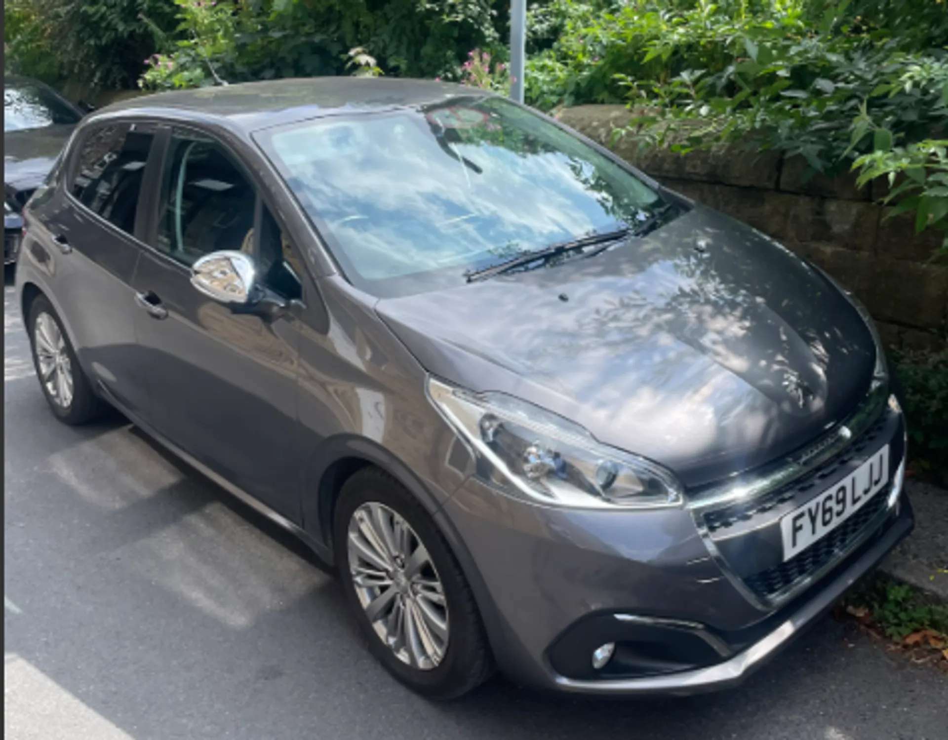 2019 PEUGEOT 208 2019 PEUGEOT 208