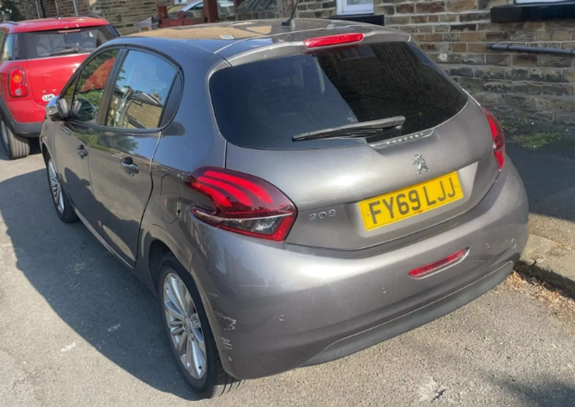 2019 PEUGEOT 208 2019 PEUGEOT 208