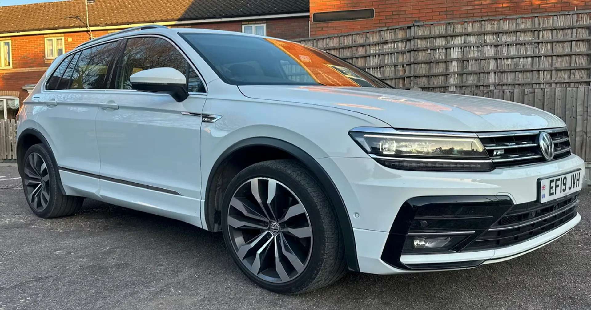 Check out this Volkswagen Tiguan 2019 Diesel Automatic