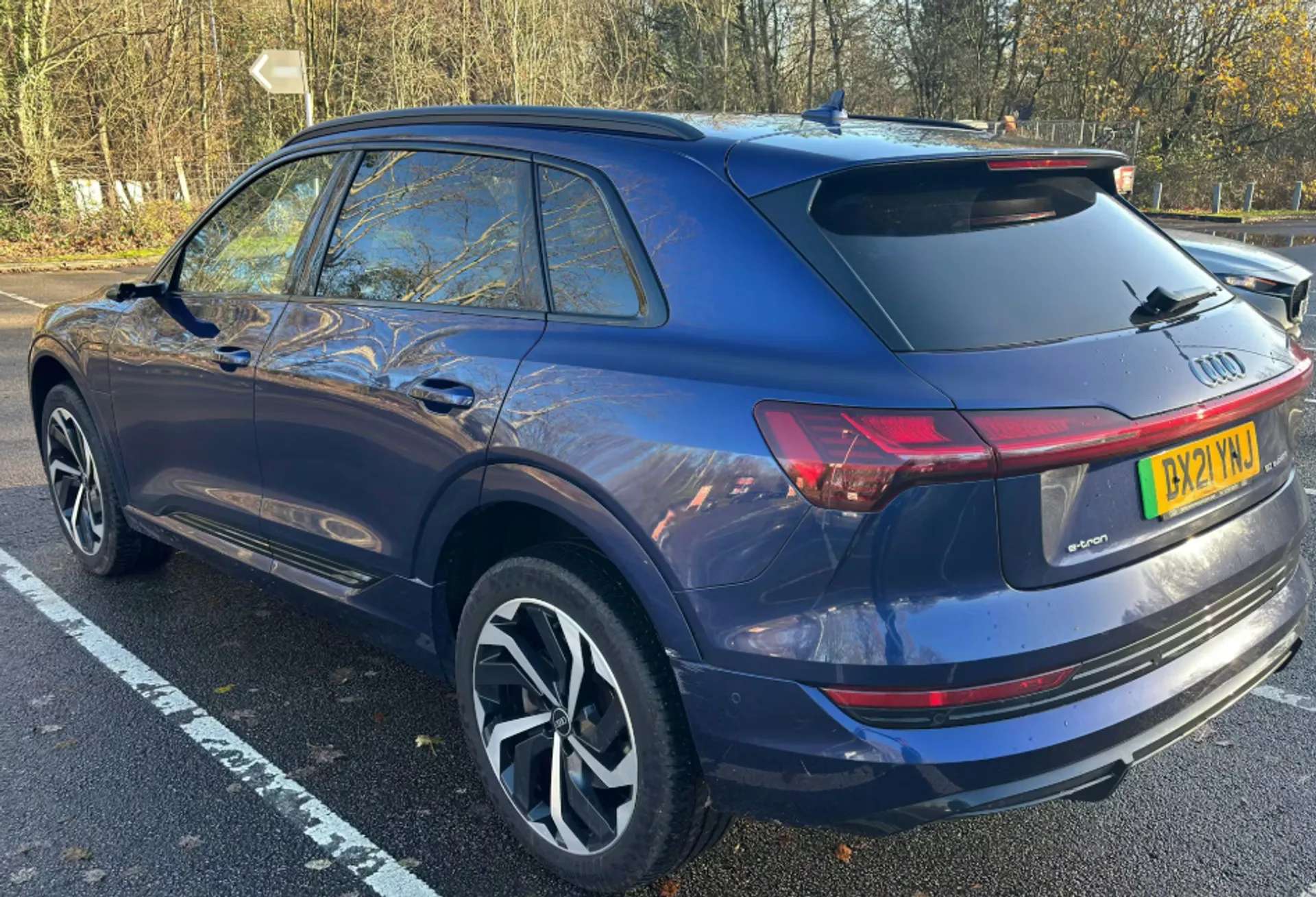 2021 AUDI E-TRON 2021 AUDI E-TRON