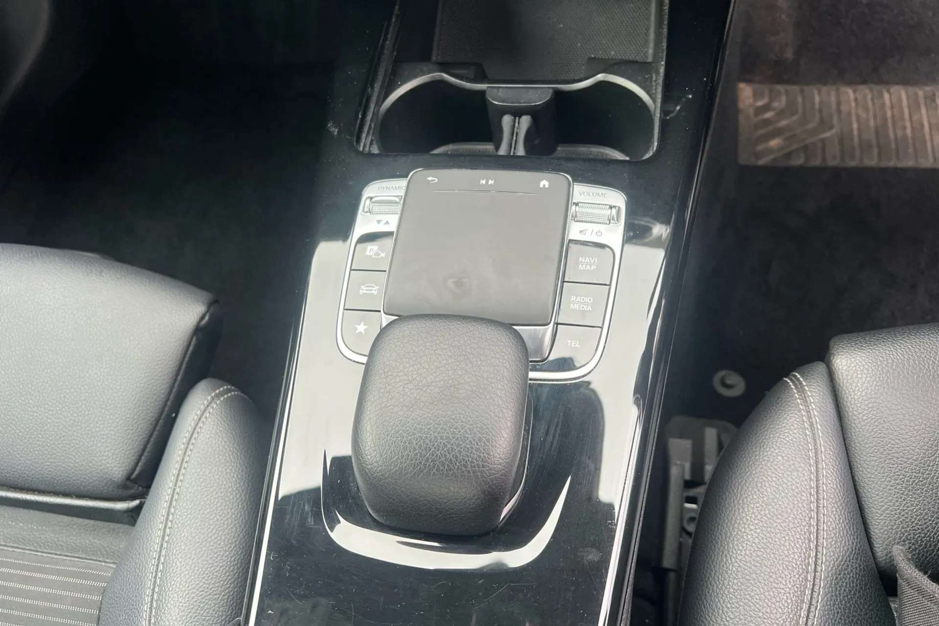 2019 MERCEDES-BENZ A CLASS 2019 MERCEDES-BENZ A CLASS