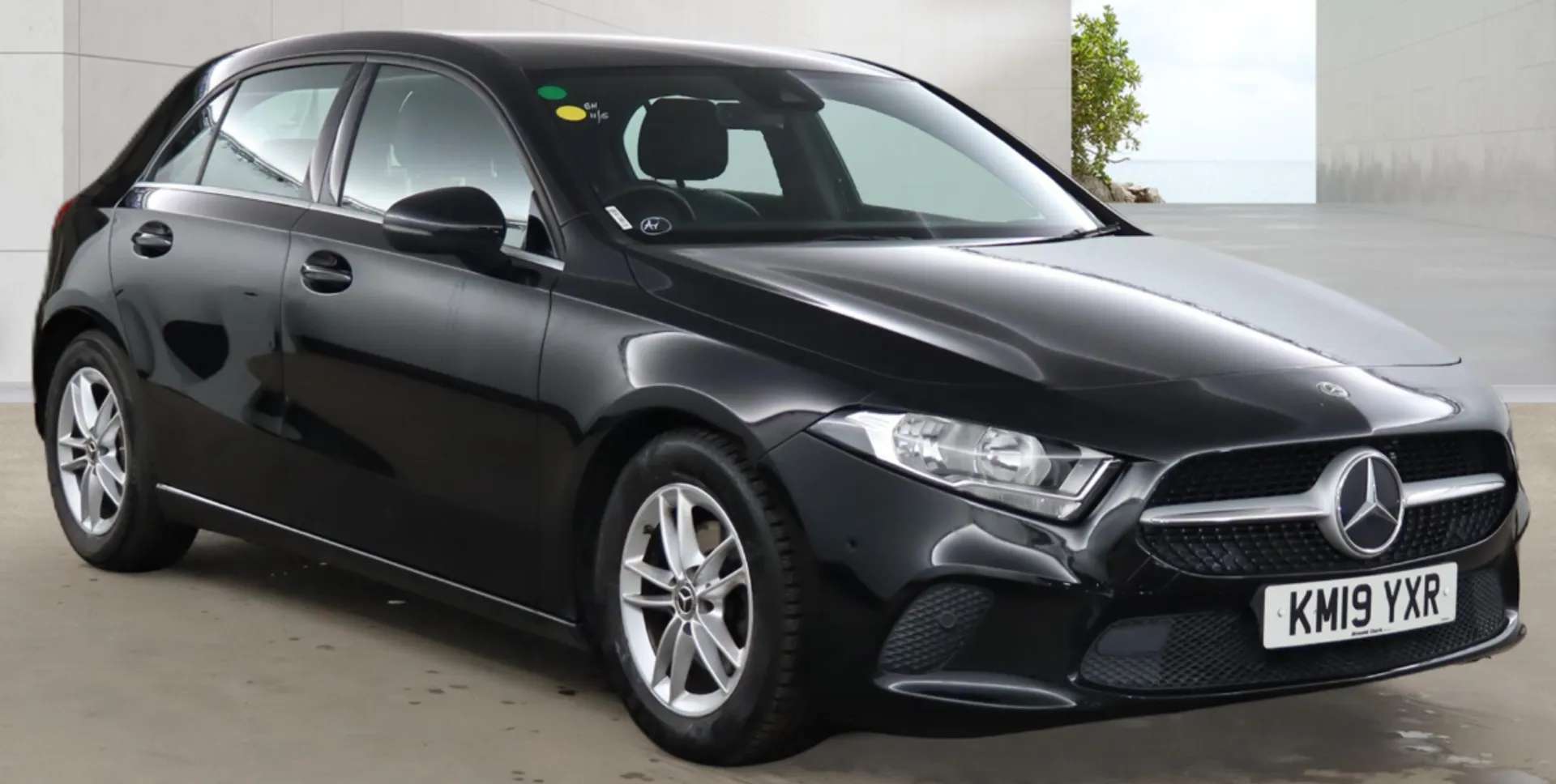 A 2019 MERCEDES-BENZ A CLASS A180d SE Executive 5dr Auto [ Active park assist with parktronic system including front and rear parking sensors , 180 degree rear view camera with pa A 2019 MERCEDES-BENZ A CLASS A180d SE Executive 5dr Auto [ Active park assist with parktronic system including front and rear parking sensors , 180 degree rear view camera with pa
