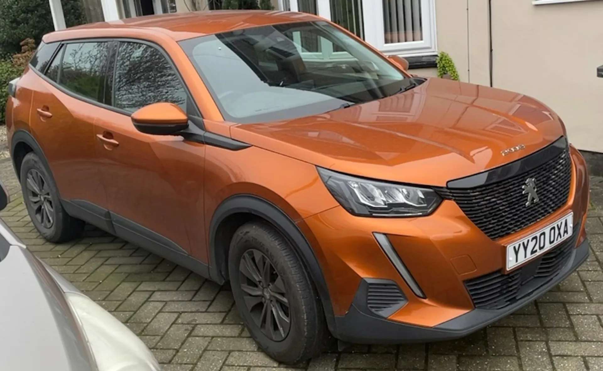 A 2020 PEUGEOT 2008 1.2 PureTech 130 Active 5dr EAT8 [ LED daytime running lights with distinctive tooth design, Rear Parking Sensor, PEUGEOT i-Cockpit with 3.5" instrume A 2020 PEUGEOT 2008 1.2 PureTech 130 Active 5dr EAT8 [ LED daytime running lights with distinctive tooth design, Rear Parking Sensor, PEUGEOT i-Cockpit with 3.5" instrume