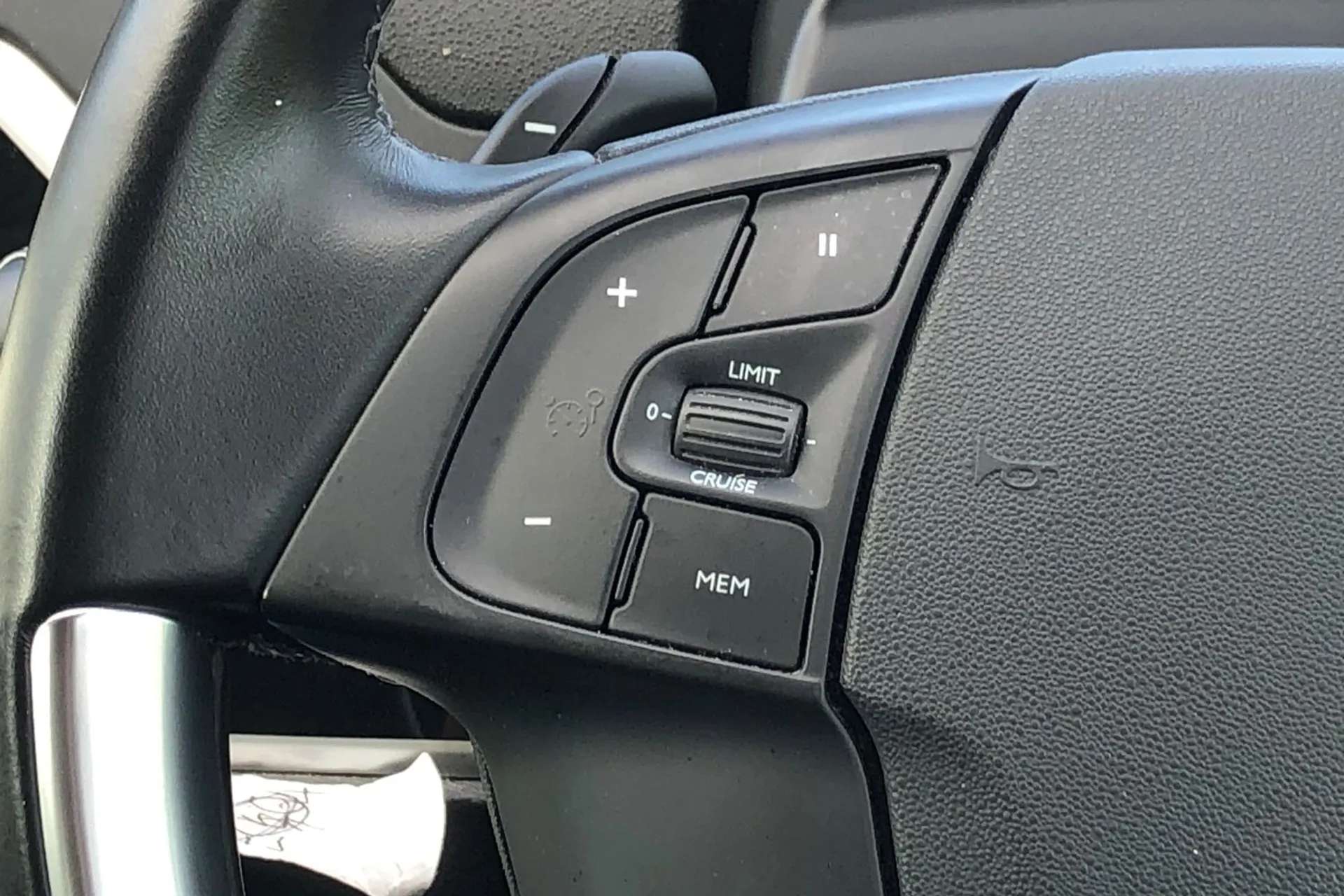 2020 CITROEN GRAND C4 SPACETOURER 2020 CITROEN GRAND C4 SPACETOURER