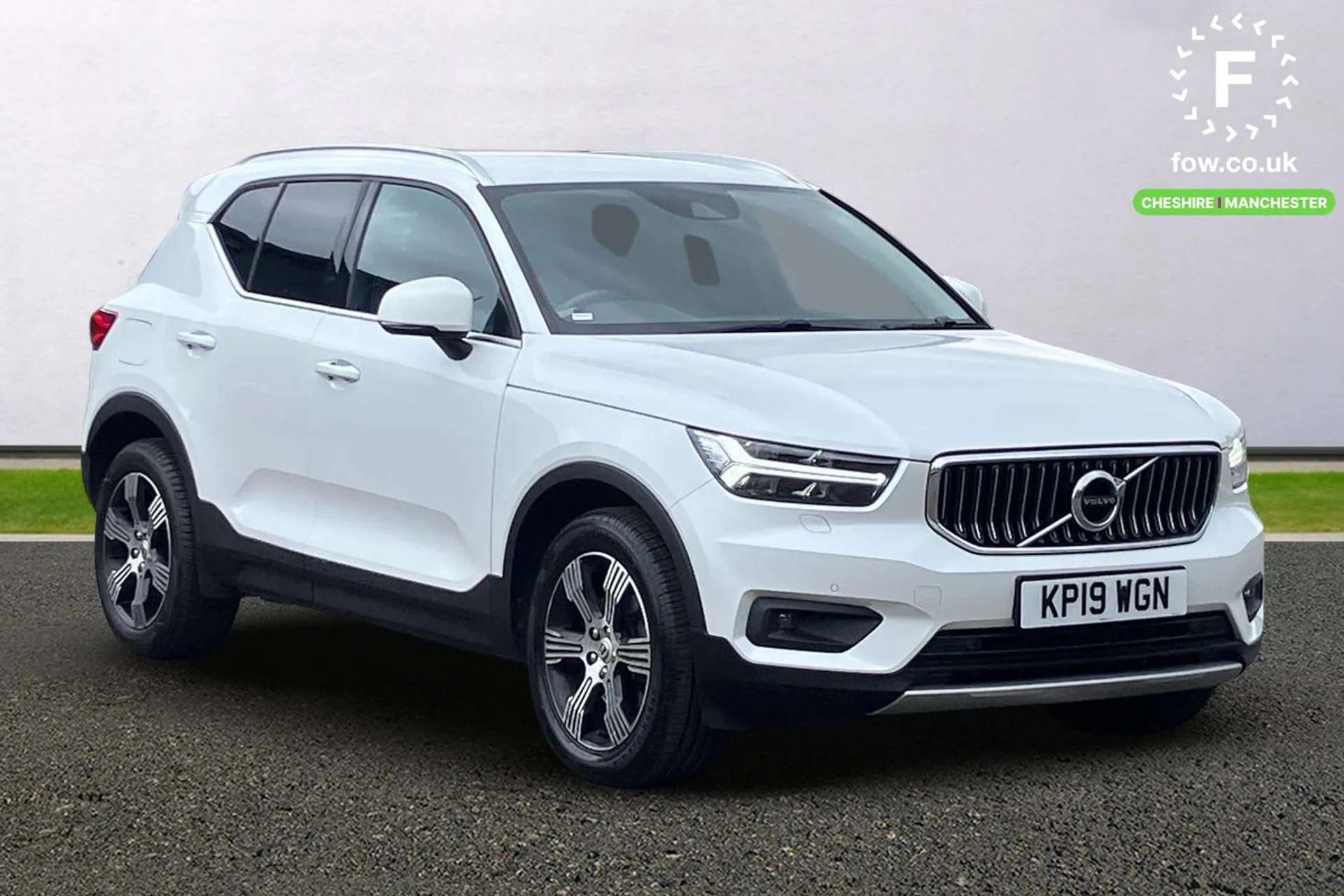 A 2019 VOLVO XC40 2.0 D3 Inscription 5dr AWD Geartronic [ Convenience Pack , Heated Steering Wheel , Keyless Drive with Remote Tag - inc Keyless Entry and Keyless Start A 2019 VOLVO XC40 2.0 D3 Inscription 5dr AWD Geartronic [ Convenience Pack , Heated Steering Wheel , Keyless Drive with Remote Tag - inc Keyless Entry and Keyless Start