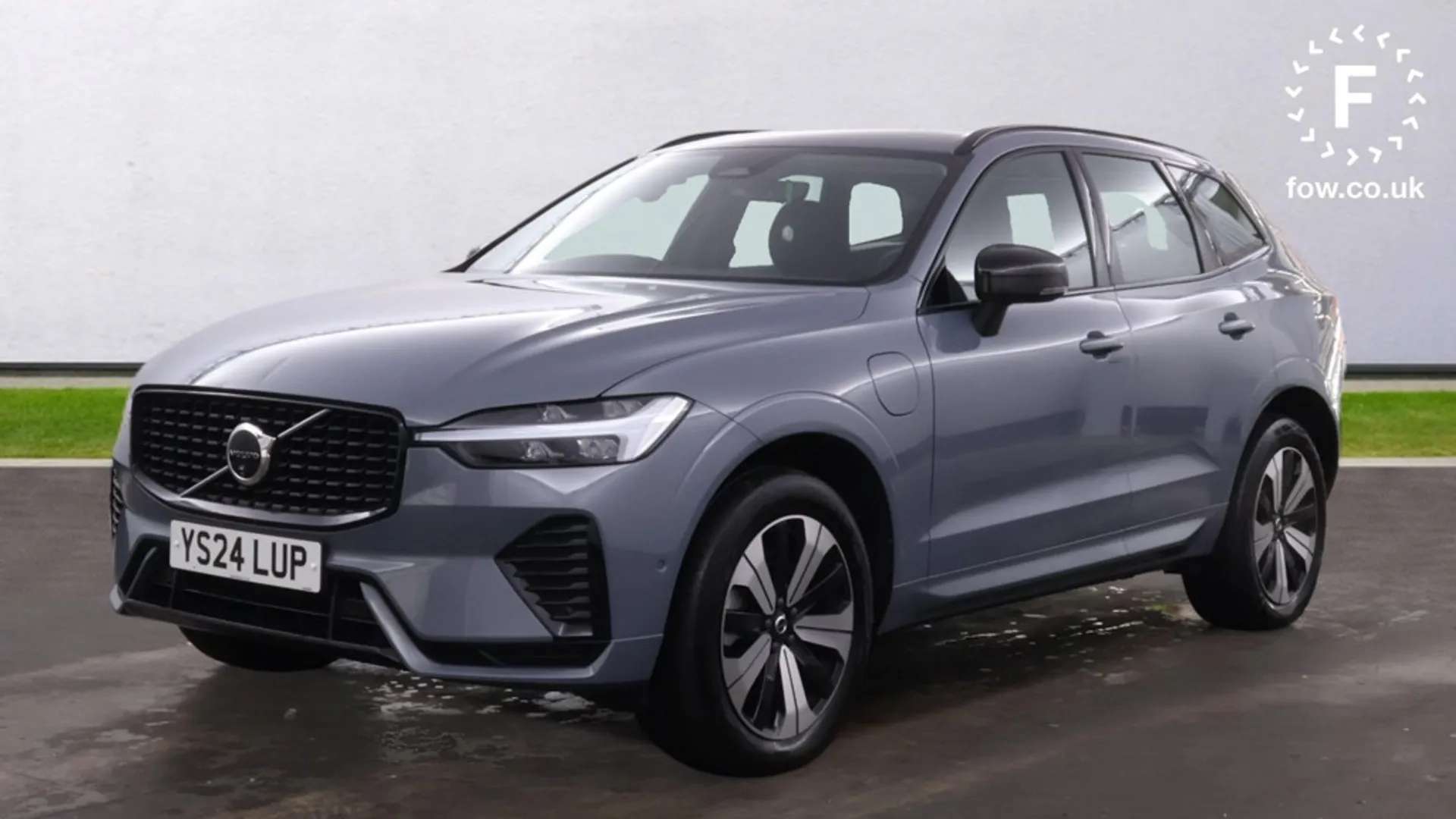 2024 VOLVO XC60 2024 VOLVO XC60
