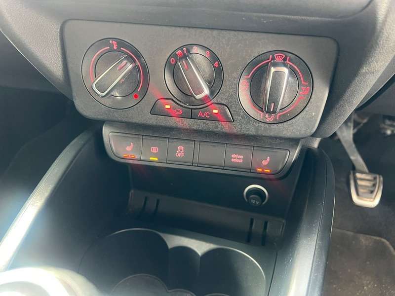 2016 AUDI A1 2016 AUDI A1