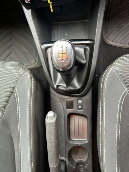 2018 RENAULT CLIO 2018 RENAULT CLIO