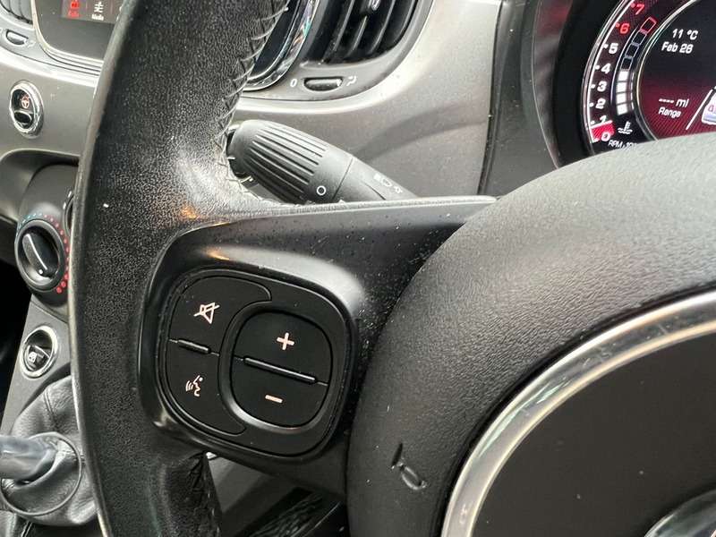 2016 FIAT 500 2016 FIAT 500