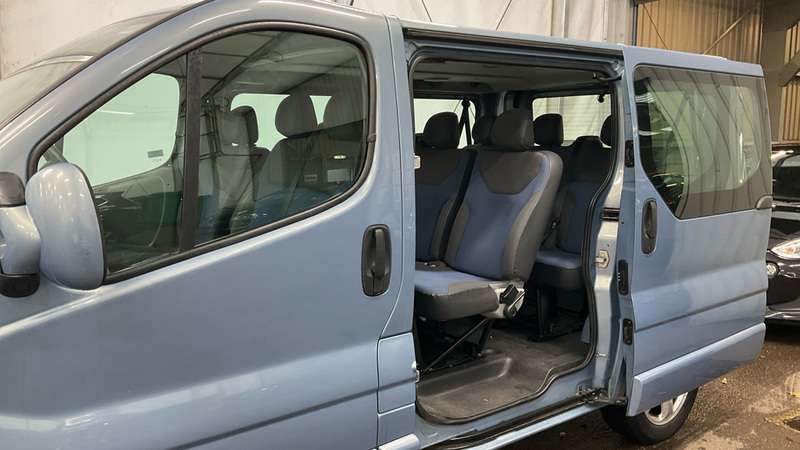 2014 RENAULT TRAFIC 2014 RENAULT TRAFIC