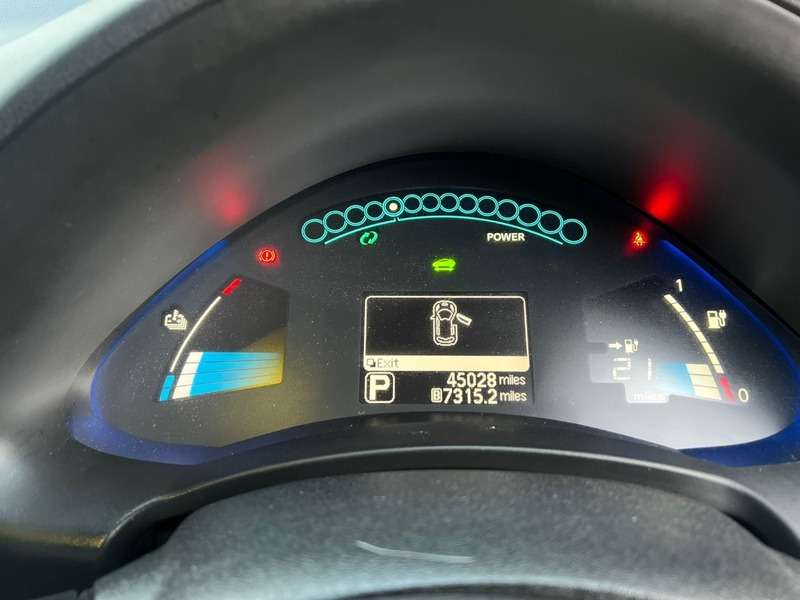 2017 NISSAN LEAF 2017 NISSAN LEAF