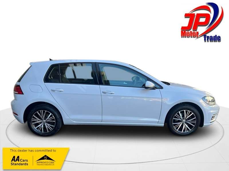 2018 VOLKSWAGEN GOLF 2018 VOLKSWAGEN GOLF
