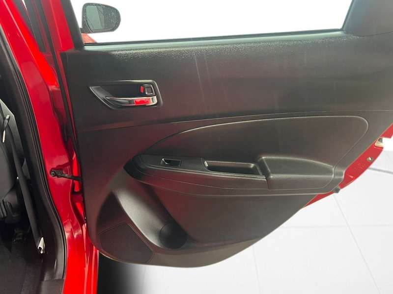 2018 SUZUKI SWIFT 2018 SUZUKI SWIFT