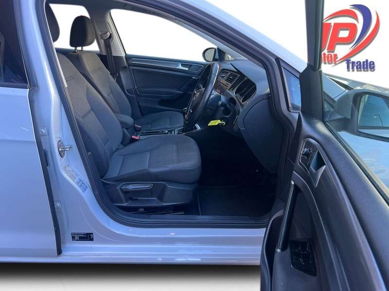 2018 VOLKSWAGEN GOLF 2018 VOLKSWAGEN GOLF