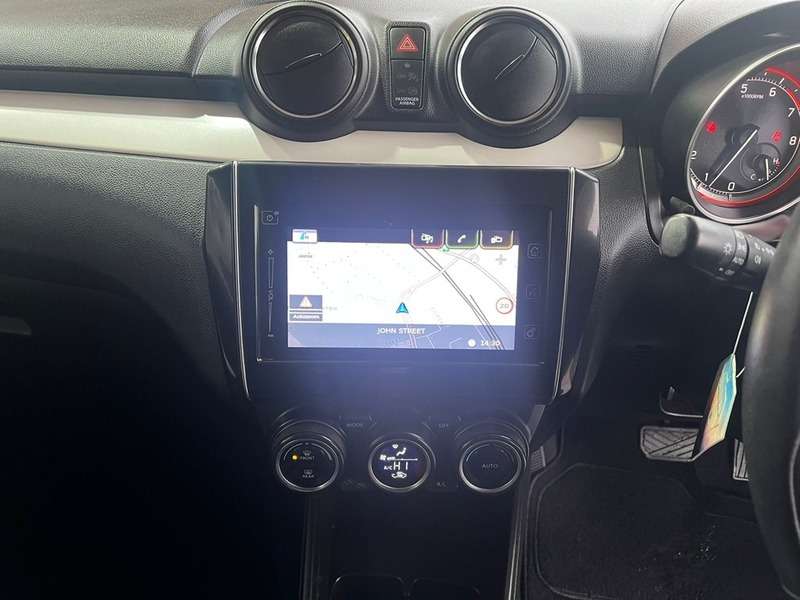 2018 SUZUKI SWIFT 2018 SUZUKI SWIFT