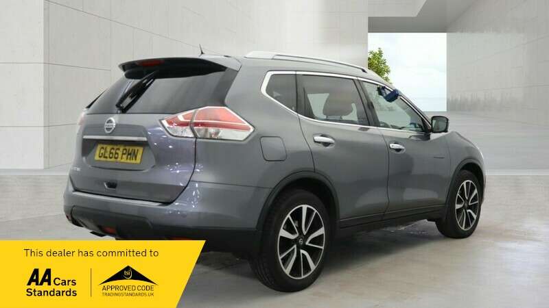 A 2016 NISSAN X-TRAIL DCI TEKNA XTRONIC A 2016 NISSAN X-TRAIL DCI TEKNA XTRONIC
