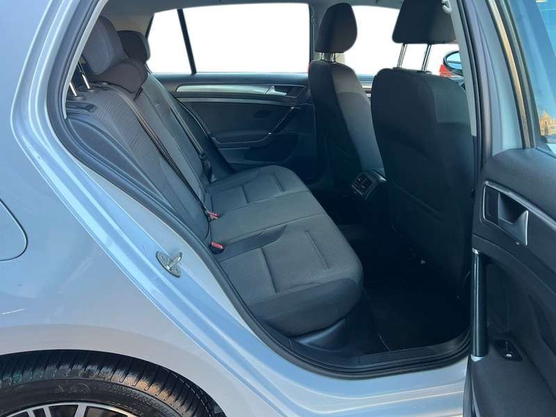 2018 VOLKSWAGEN GOLF 2018 VOLKSWAGEN GOLF