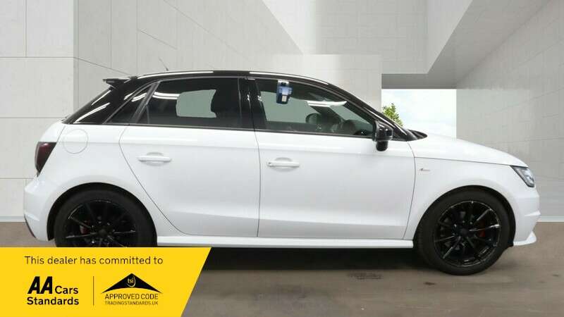 2017 AUDI A1 2017 AUDI A1