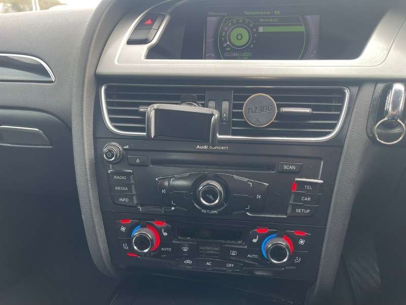 2011 AUDI A4 2011 AUDI A4