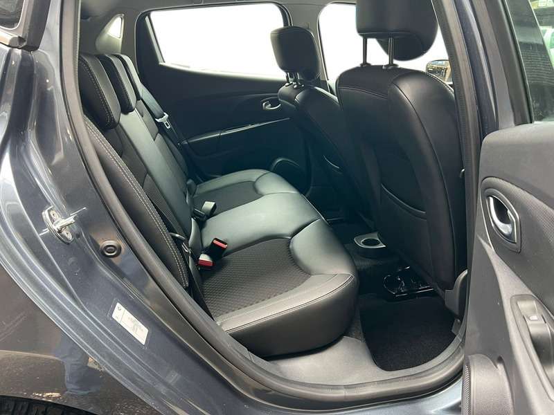 2018 RENAULT CLIO 2018 RENAULT CLIO