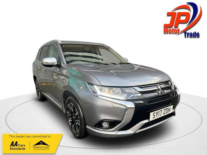 A 2017 MITSUBISHI OUTLANDER PHEV 4H A 2017 MITSUBISHI OUTLANDER PHEV 4H