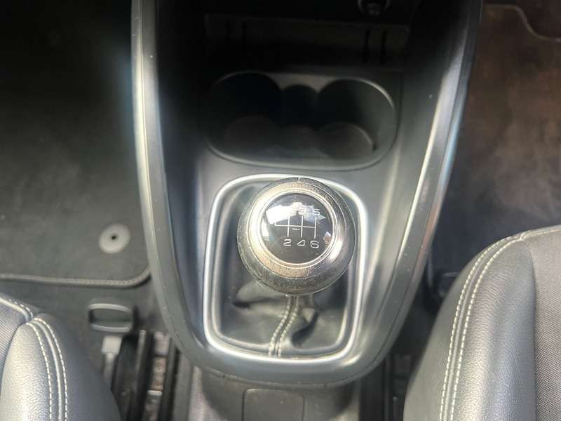 2016 AUDI A1 2016 AUDI A1