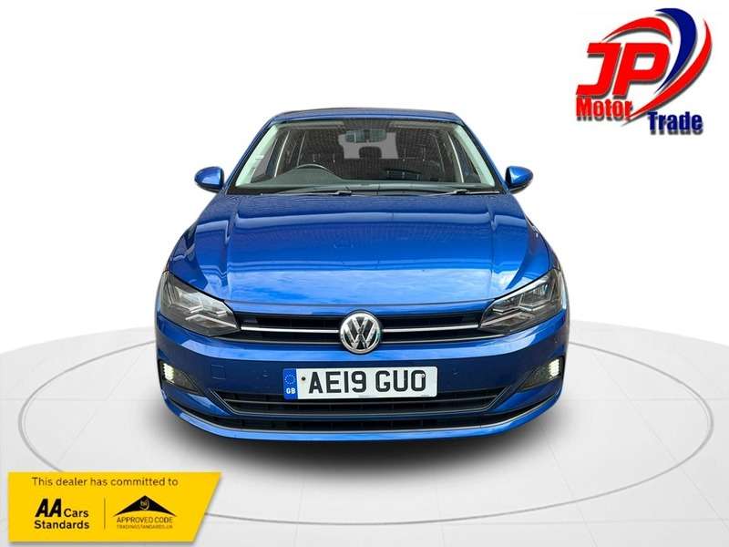 A 2019 VOLKSWAGEN POLO SE EVO A 2019 VOLKSWAGEN POLO SE EVO