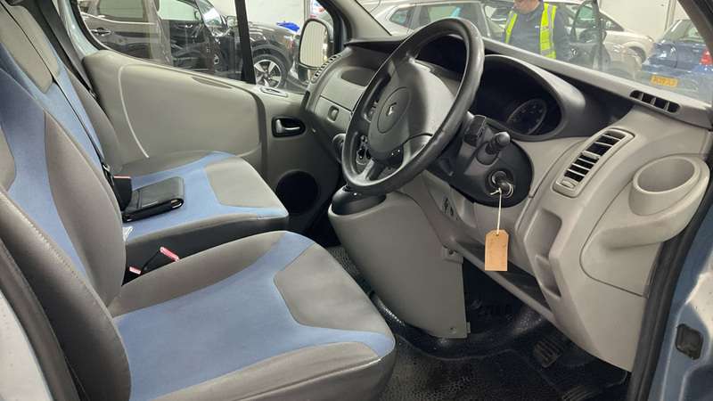 2014 RENAULT TRAFIC 2014 RENAULT TRAFIC