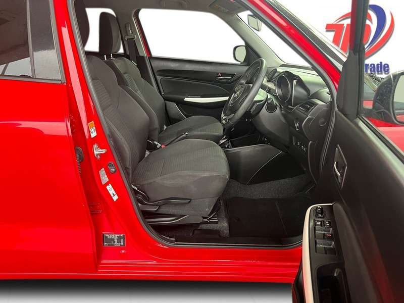 2018 SUZUKI SWIFT 2018 SUZUKI SWIFT