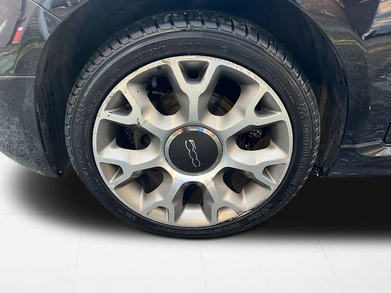 2019 FIAT 500 2019 FIAT 500