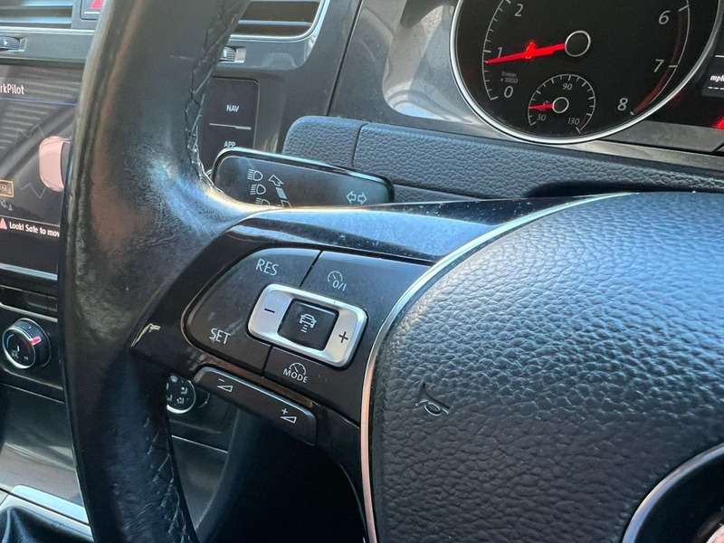 2018 VOLKSWAGEN GOLF 2018 VOLKSWAGEN GOLF