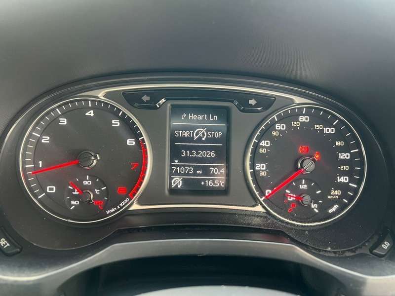 2016 AUDI A1 2016 AUDI A1