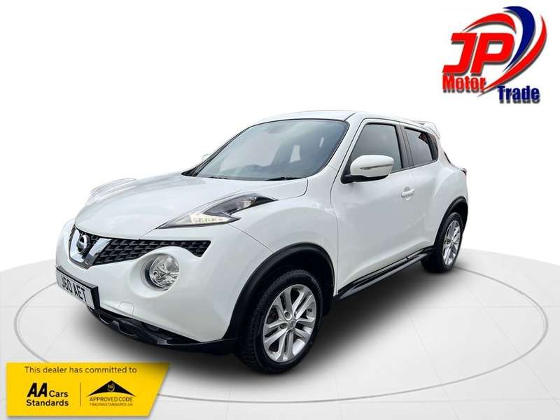 A 2016 NISSAN JUKE N-CONNECTA XTRONIC A 2016 NISSAN JUKE N-CONNECTA XTRONIC