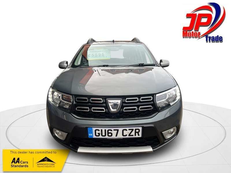 A 2017 DACIA SANDERO STEPWAY SE SUMMIT TCE A 2017 DACIA SANDERO STEPWAY SE SUMMIT TCE