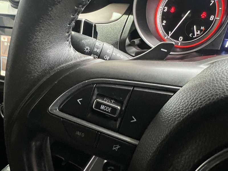 2018 SUZUKI SWIFT 2018 SUZUKI SWIFT