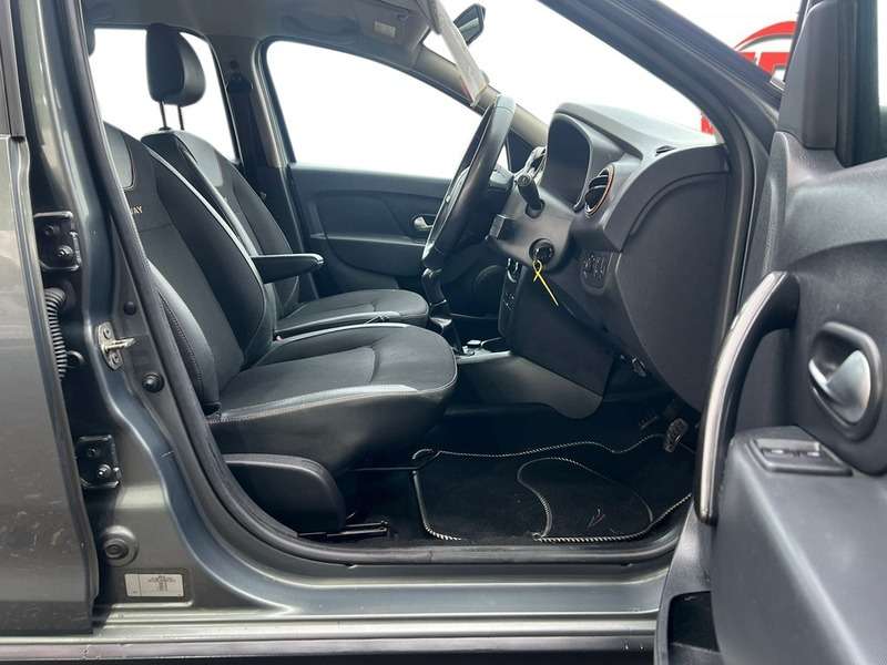 2017 DACIA SANDERO 2017 DACIA SANDERO