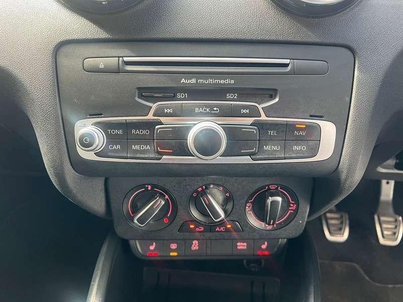 2016 AUDI A1 2016 AUDI A1