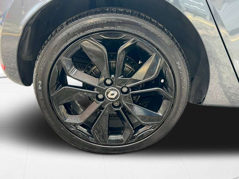 2018 RENAULT CLIO 2018 RENAULT CLIO