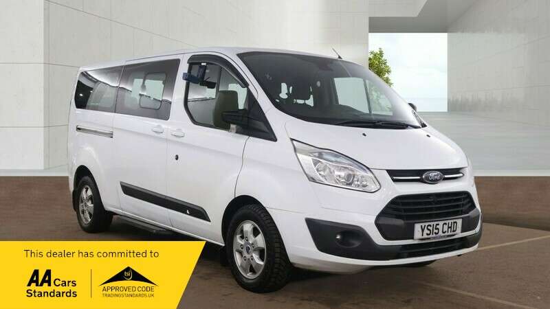 A 2015 FORD TOURNEO CUSTOM 300 LIMITED TDCI A 2015 FORD TOURNEO CUSTOM 300 LIMITED TDCI