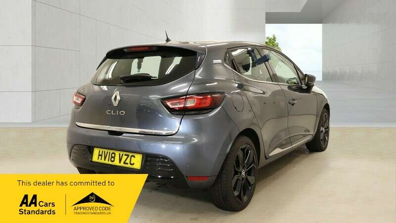 A 2018 RENAULT CLIO DYNAMIQUE S NAV TCE A 2018 RENAULT CLIO DYNAMIQUE S NAV TCE