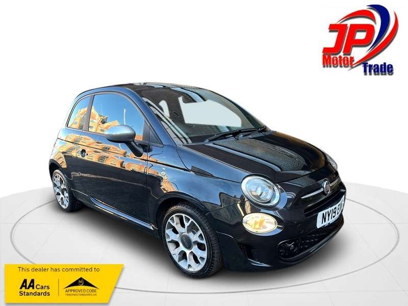 A 2019 FIAT 500 ROCKSTAR A 2019 FIAT 500 ROCKSTAR