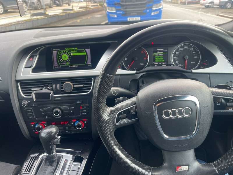 2011 AUDI A4 2011 AUDI A4