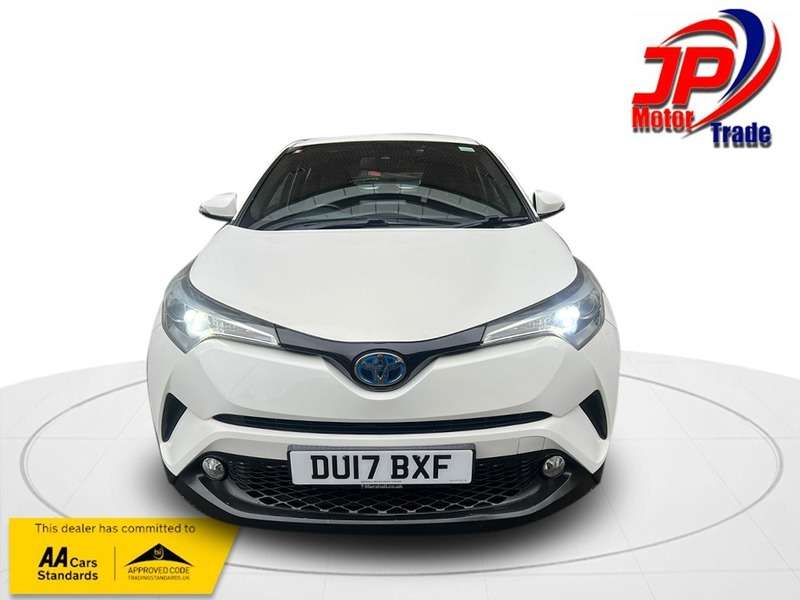 A 2017 TOYOTA CHR ICON A 2017 TOYOTA CHR ICON