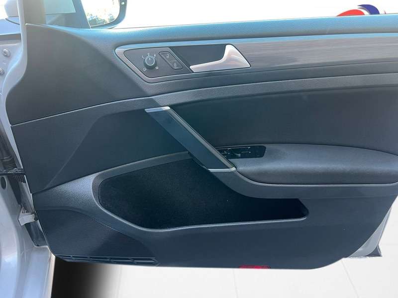 2018 VOLKSWAGEN GOLF 2018 VOLKSWAGEN GOLF