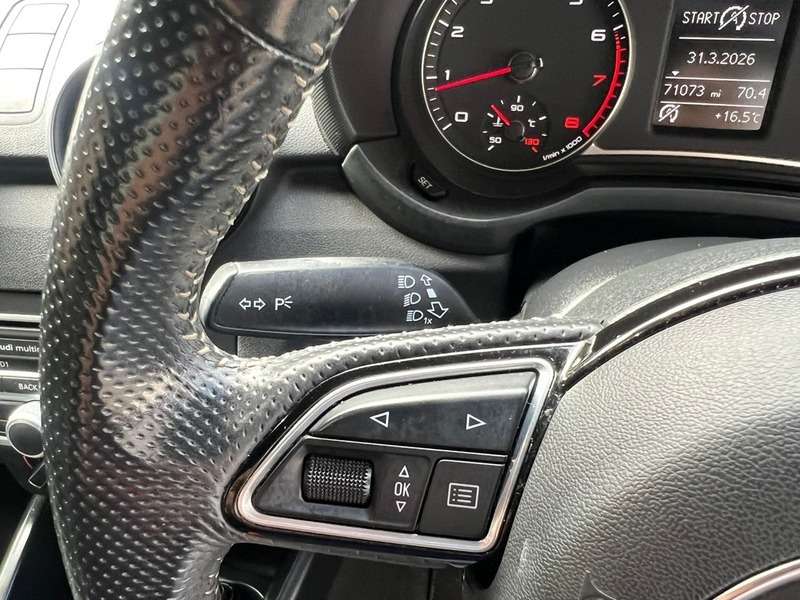 2016 AUDI A1 2016 AUDI A1