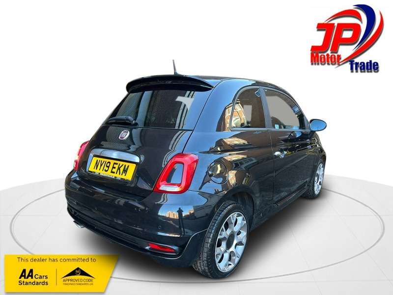 2019 FIAT 500 2019 FIAT 500