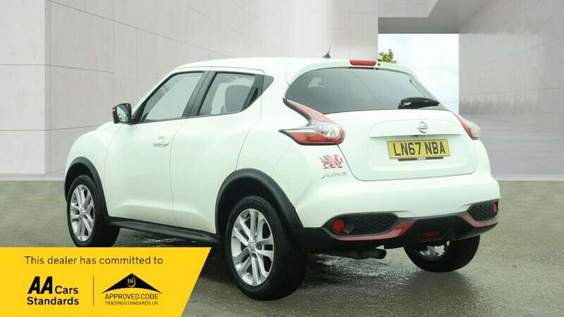A 2017 NISSAN JUKE N-CONNECTA DIG-T A 2017 NISSAN JUKE N-CONNECTA DIG-T