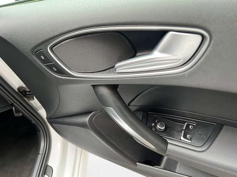 2018 AUDI A1 2018 AUDI A1